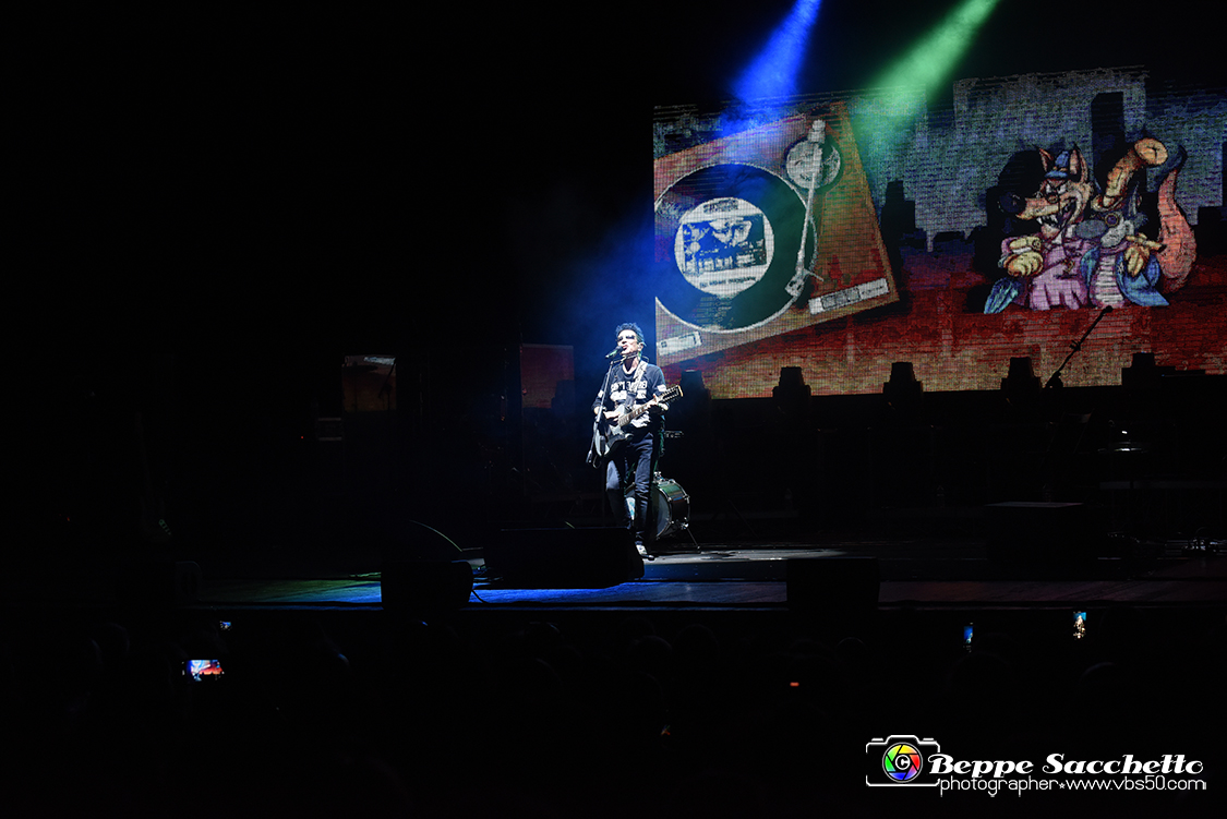 VBS_4027 - Concerto Edoardo Bennato - Peter Pan Rock 'n' Roll Tour.jpg
